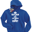 Keep calm and każdy jest królem swojej głupoty zabawna dziecięca bluza z kapturem - niebieski
